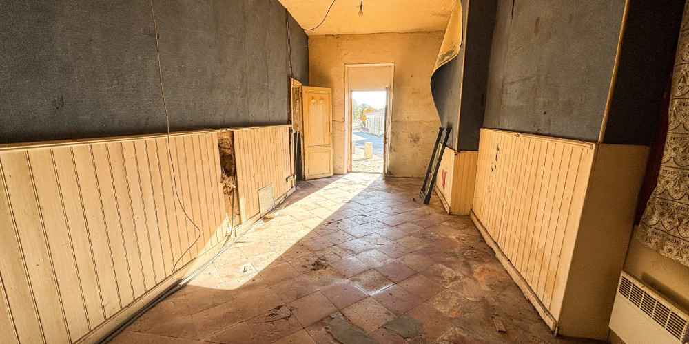 local commercial à BEAUTIRAN (33640)